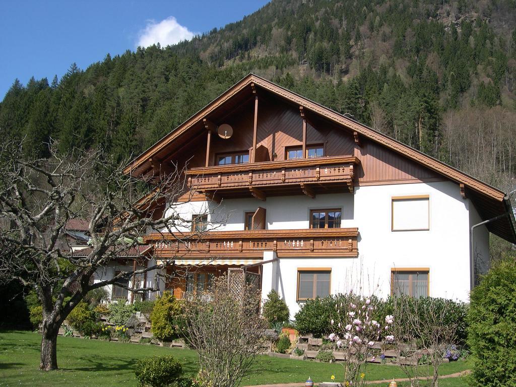 Landhaus Gailer Treffen Exteriör bild