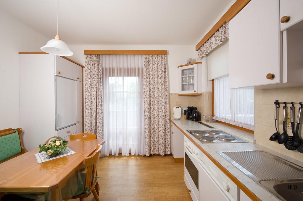 Landhaus Gailer Treffen Exteriör bild